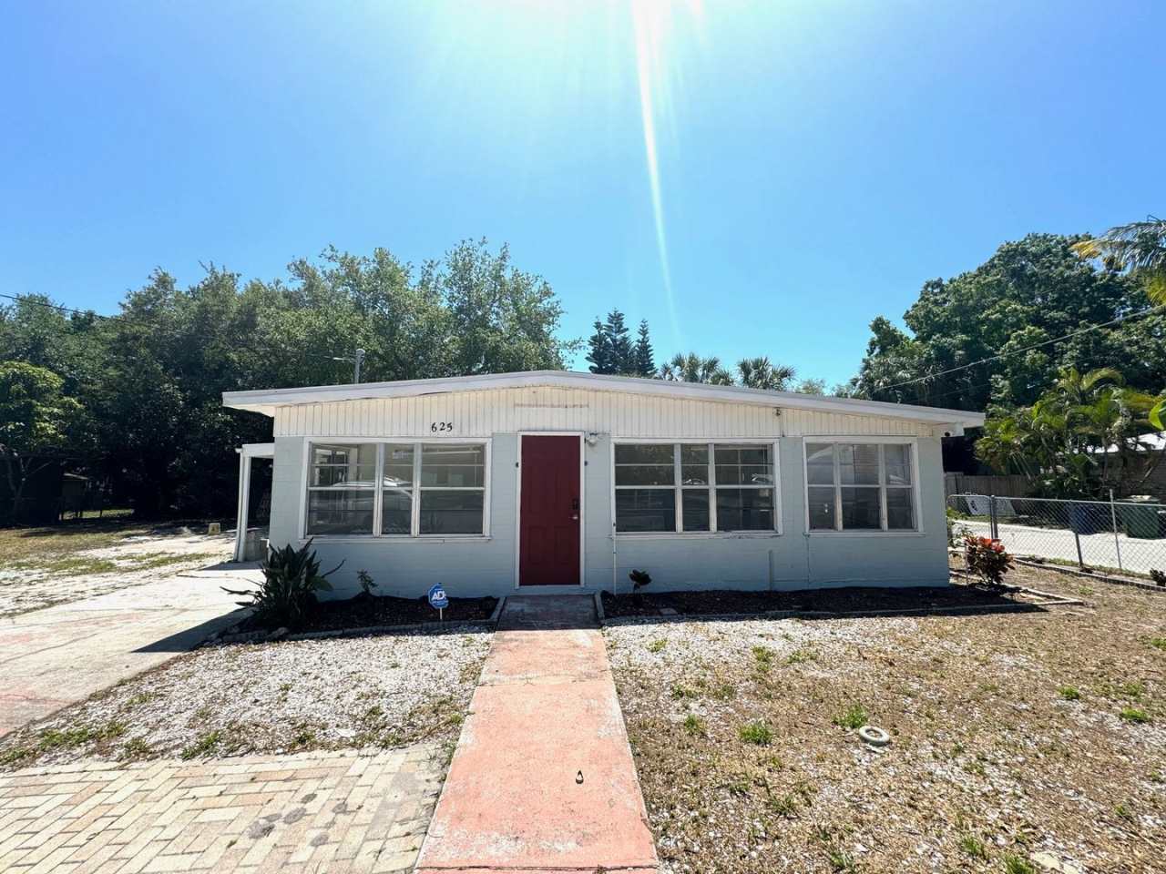 Spacious 4-Bed/2-Bath Home for Rent in Bradenton, FL!!