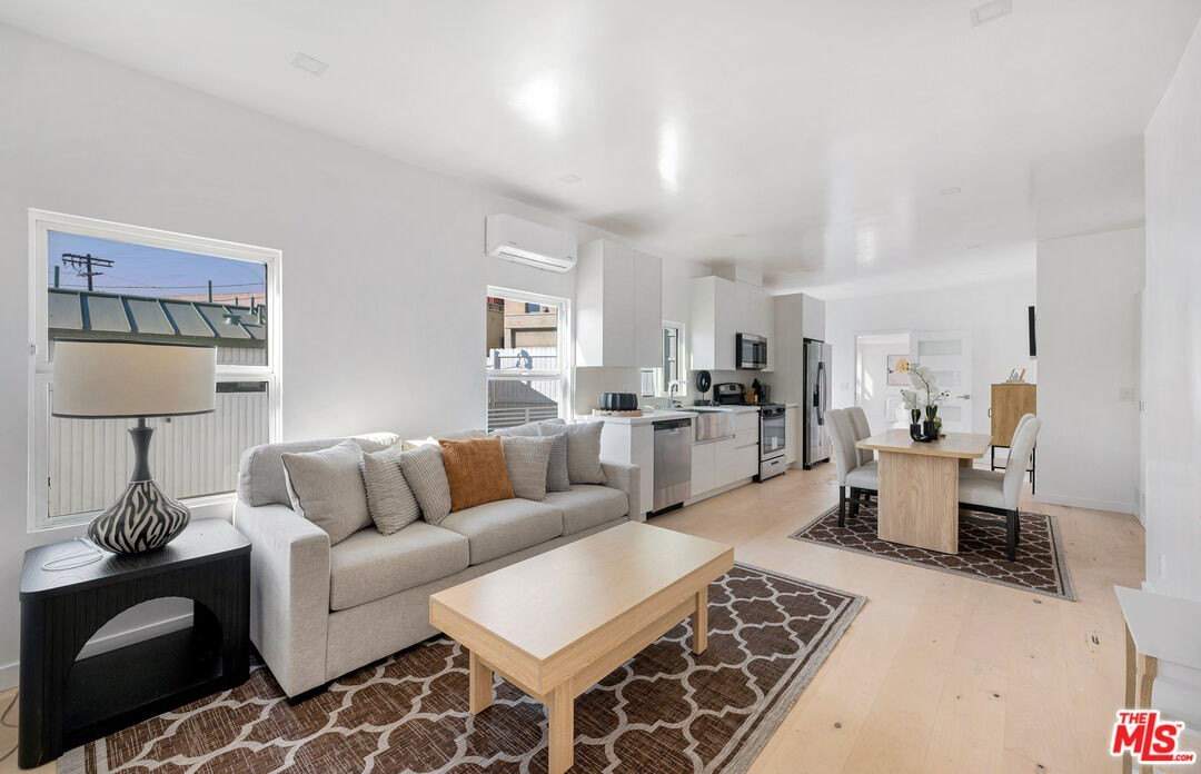 117 W Channel Rd unit: 115