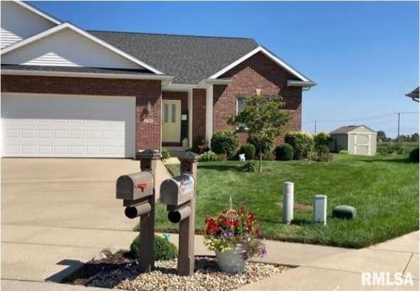 2702 JOHNATHAN Place