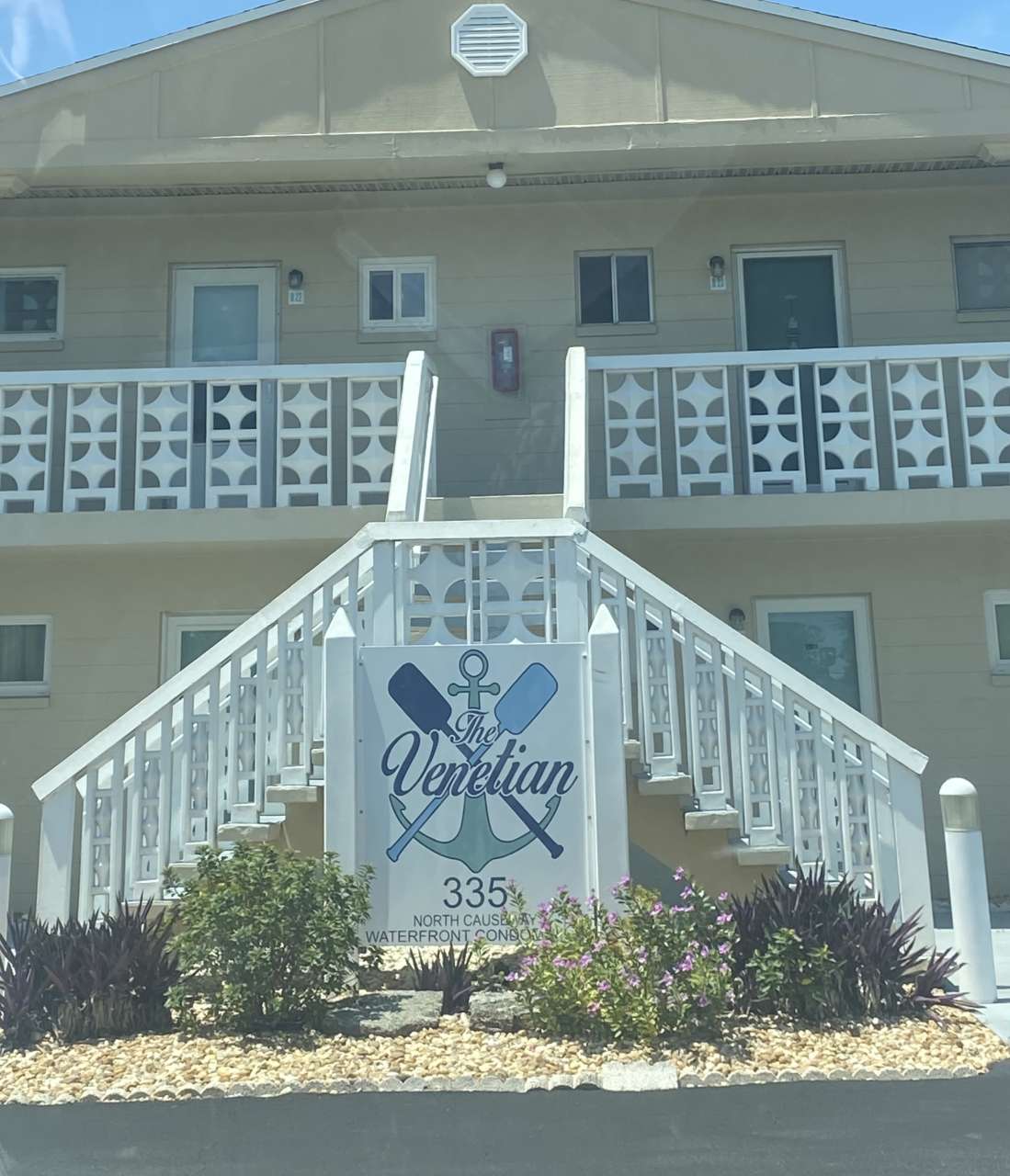 335 N Causeway Apt F5