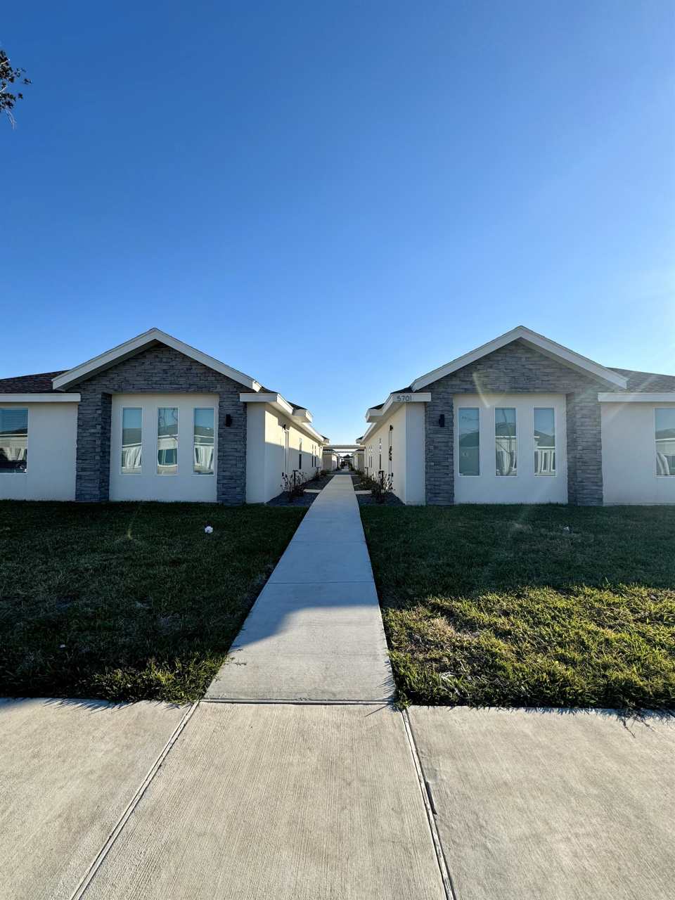 5701 Swallow Ave - 2