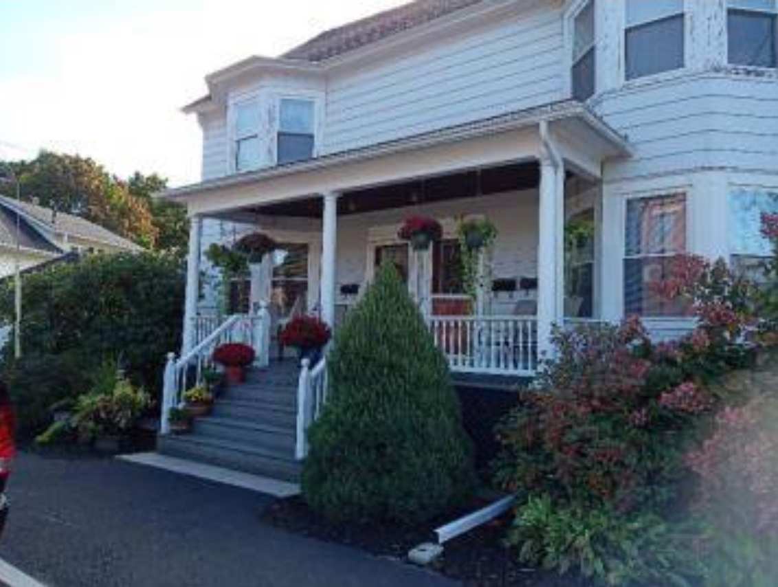 7-9 Beacon Street - 9B