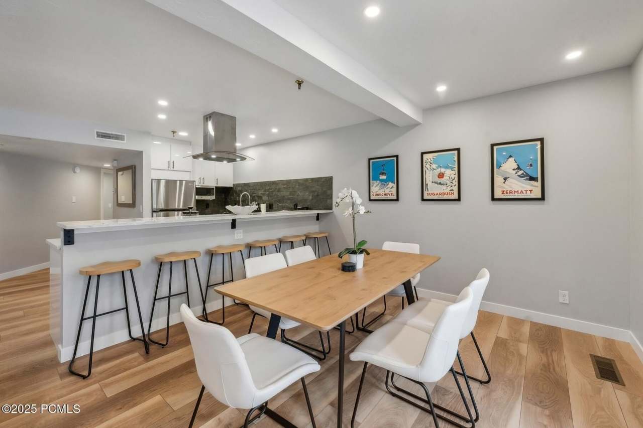 1404 Deer Valley Drive