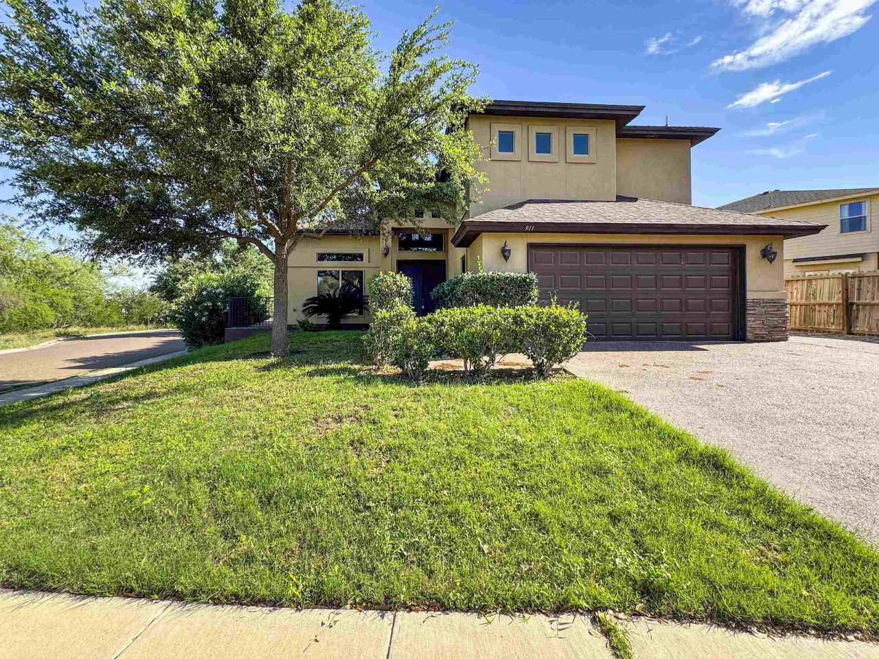 911 Starling Creek Lp