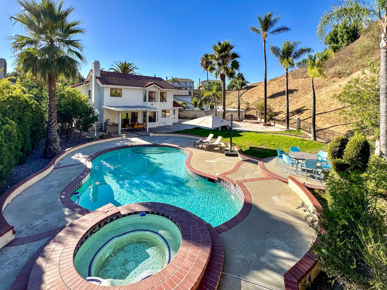 800 Coldstream Court