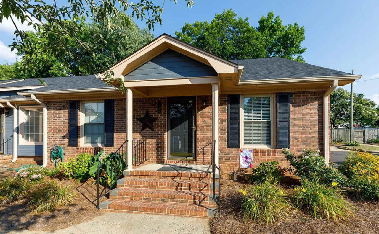 Exclusively Offered By Muse Realty Rentals, LLC