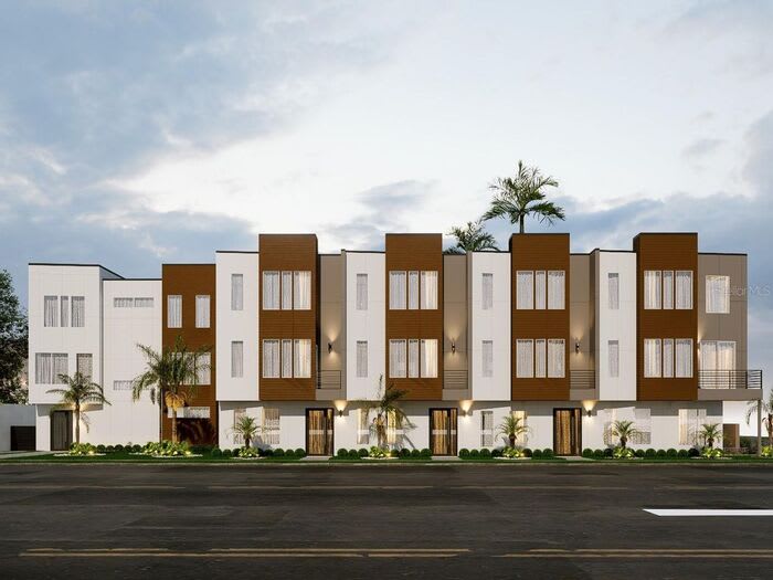 544 North Bumby Avenue