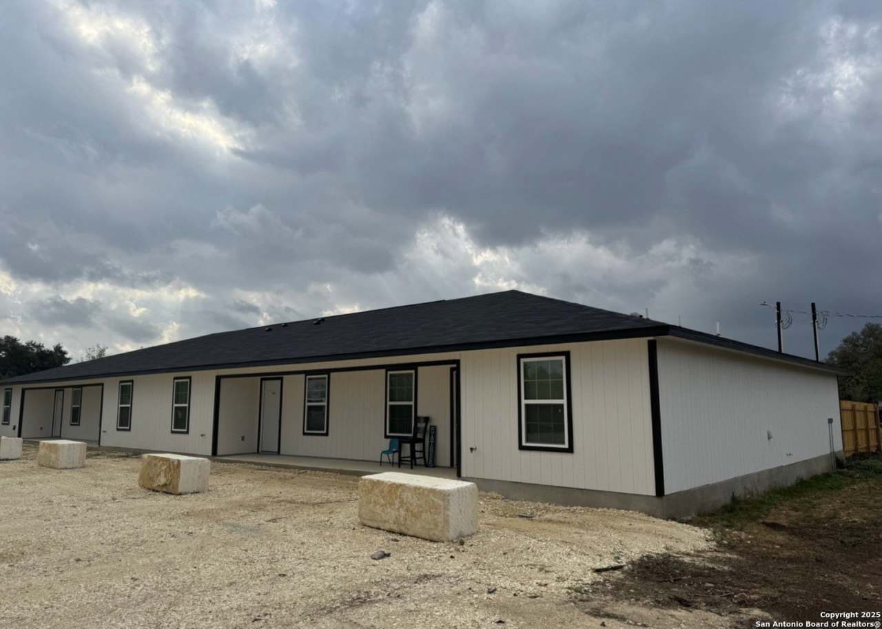 1008 County Road 4516