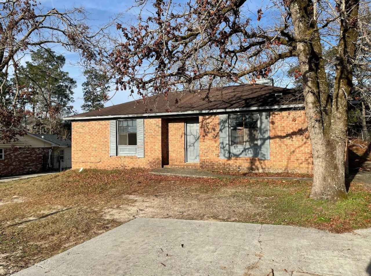 Cozy 3 bedroom 2 bath home