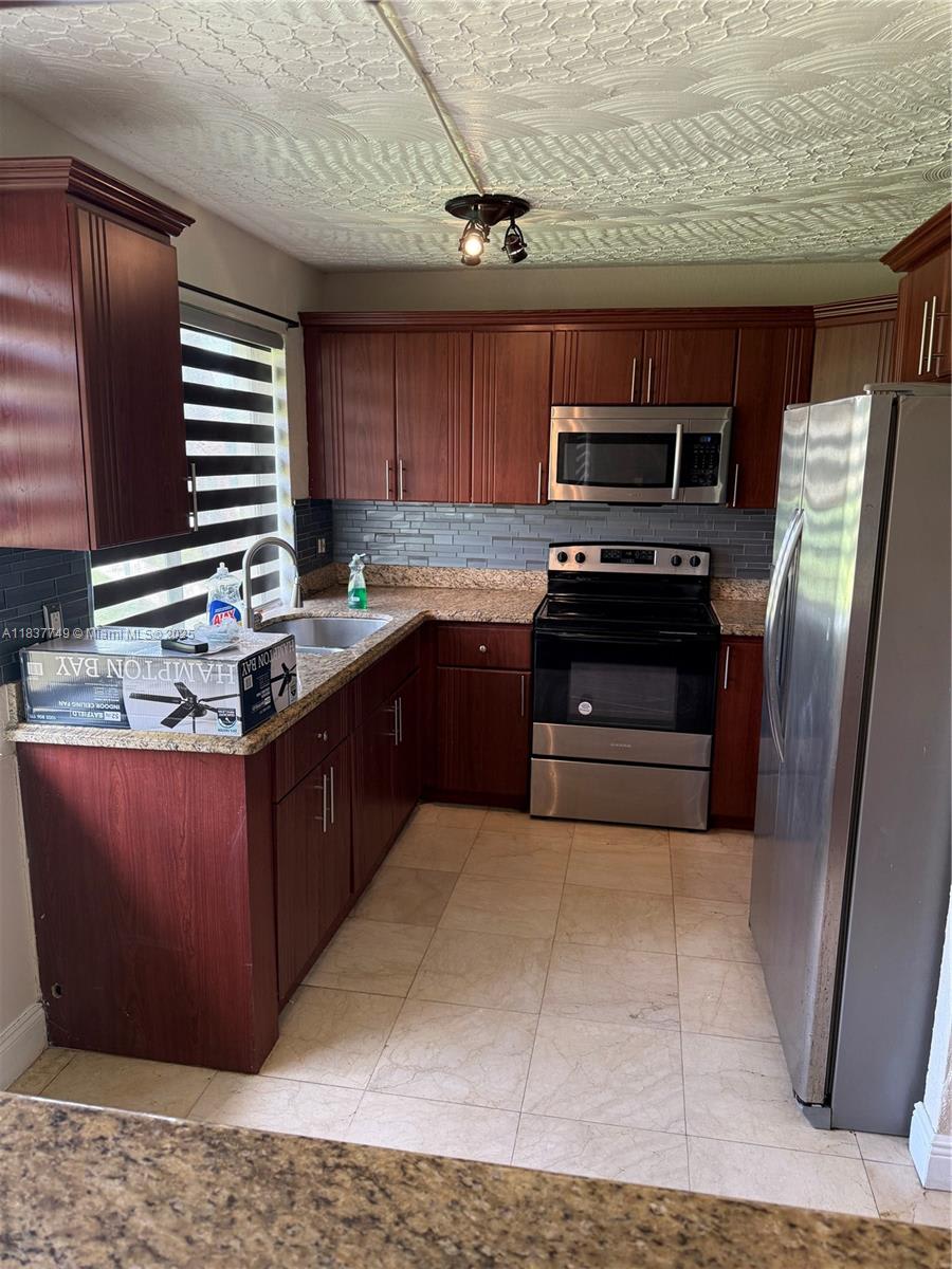 600 Northwest 214th Street