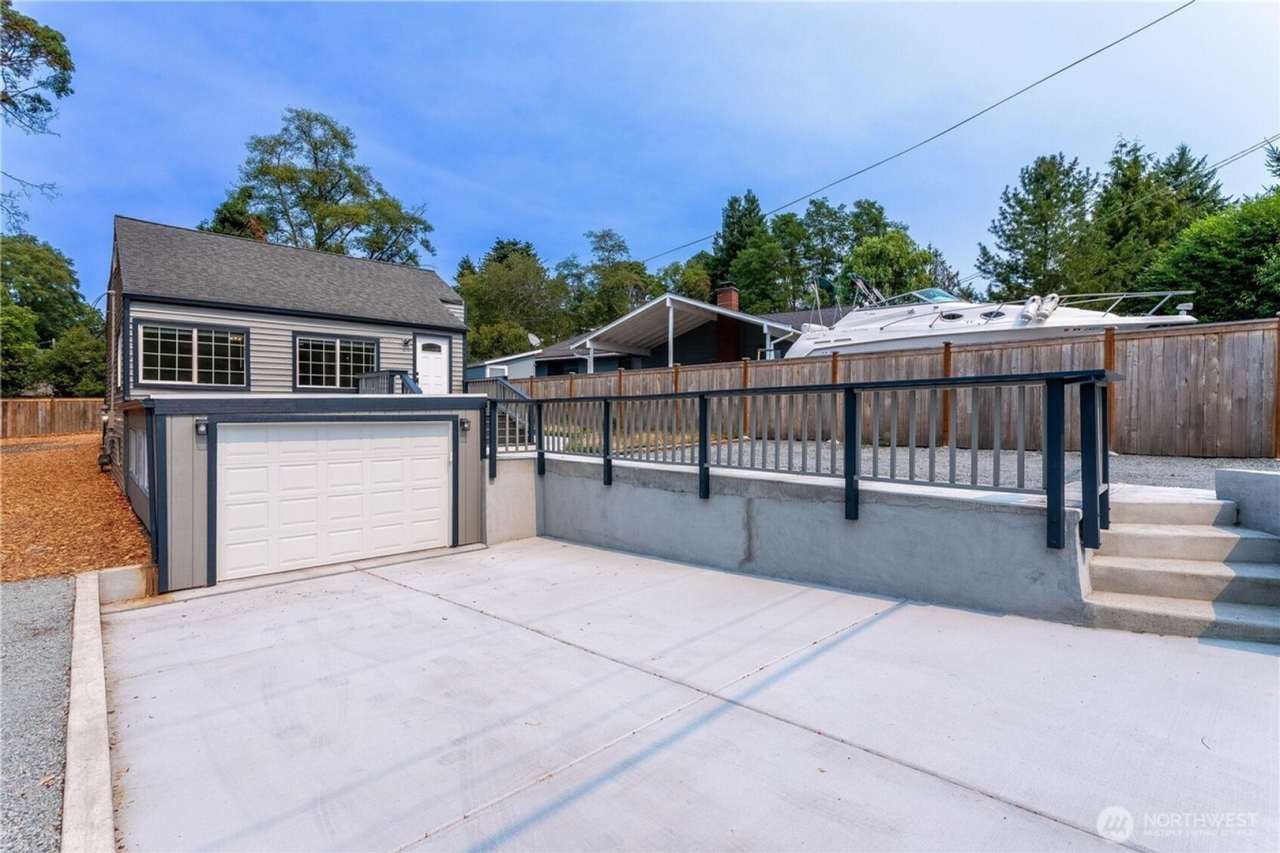 Beautifully Renovated 4-Bedroom Home in Desirable Arbor Heights!