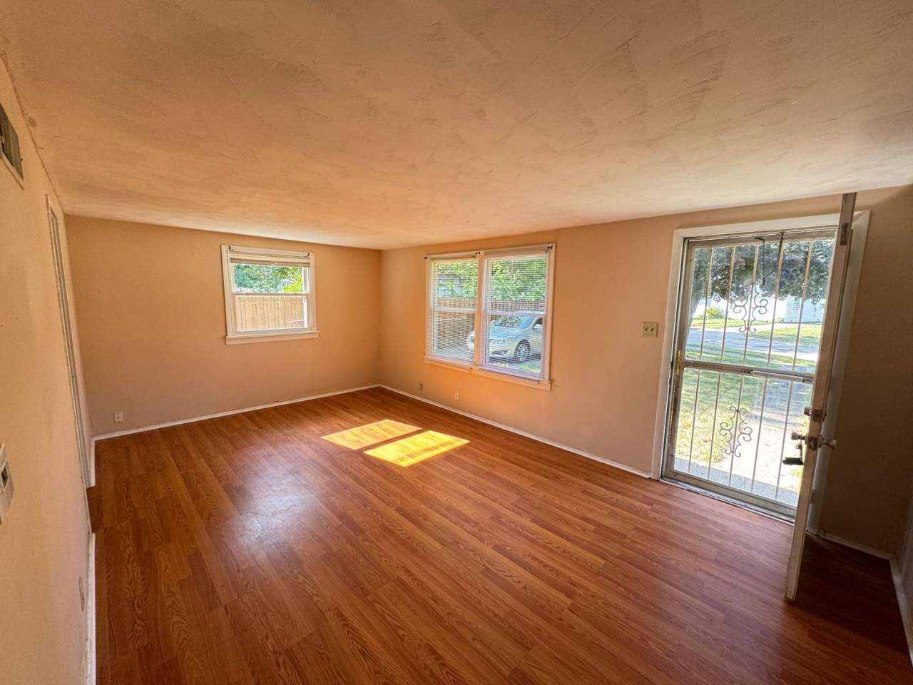 Charming 2-Bedroom, 1-Bathroom Home – $1,225/Month | 1,068 Sq. Ft.