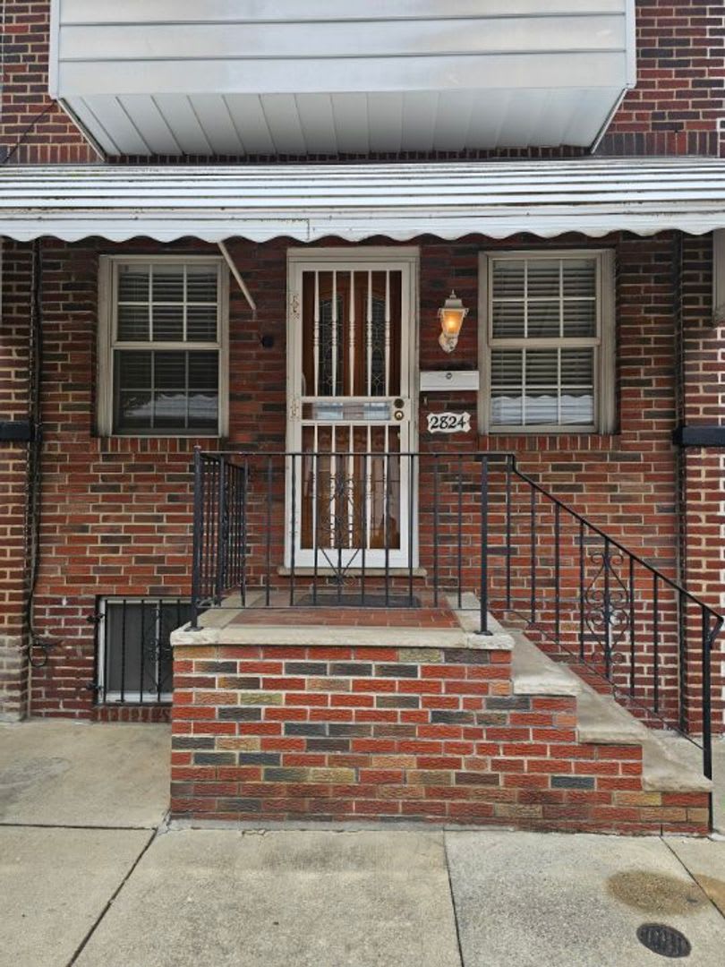 Large Home - South Philadelphia