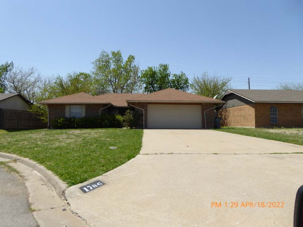 1706 NW Gray Warr Pl