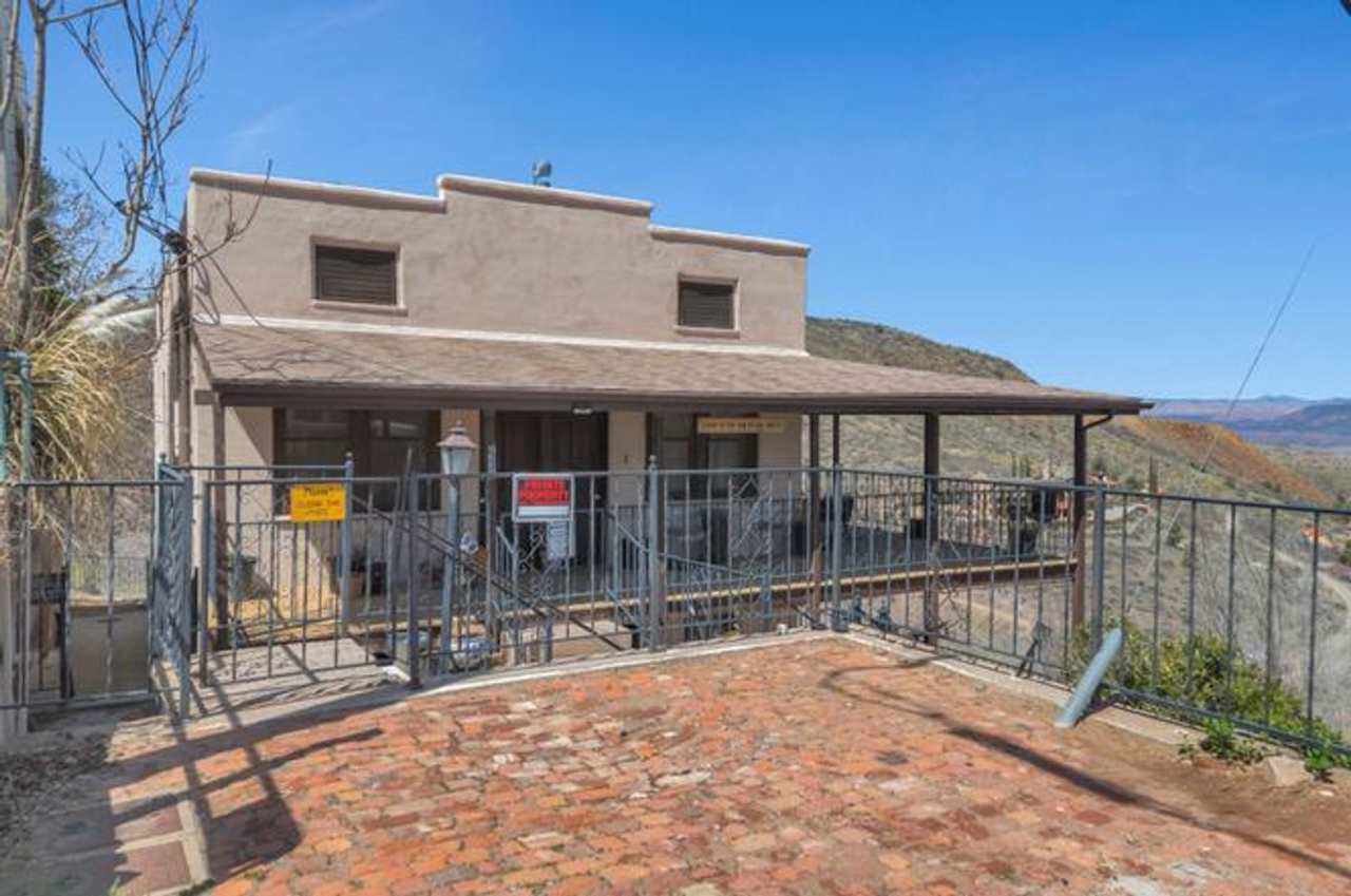 3 Bedroom 1 Bath Apartment In Jerome contact Property Pros Property Management