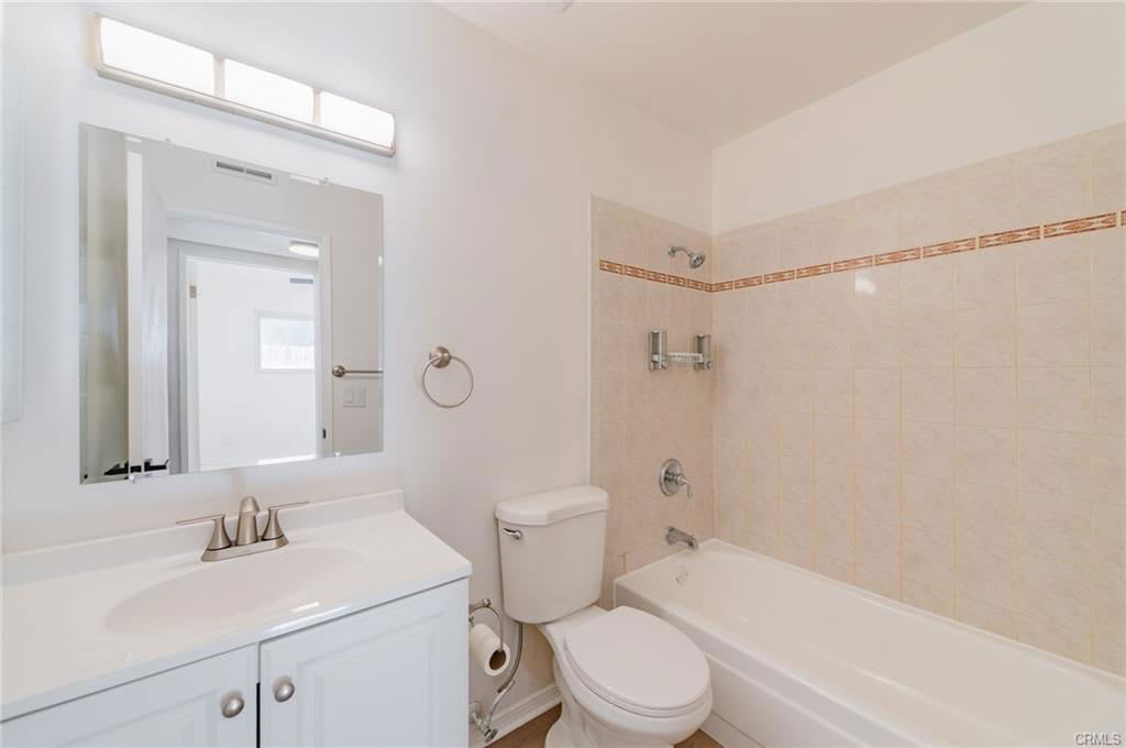 1817 North Symphony Street