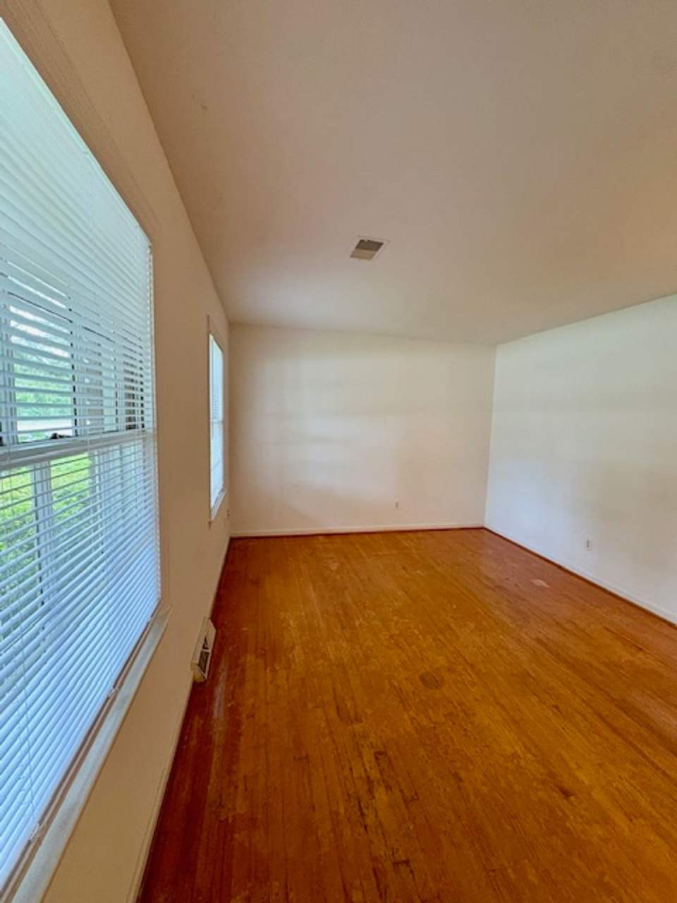 1519 A Harborview Road