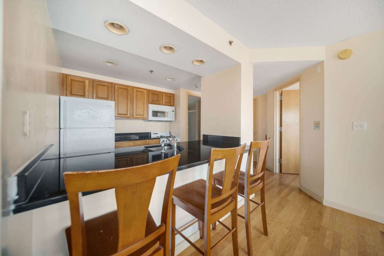 400 College Ave - The Heart of Collegetown