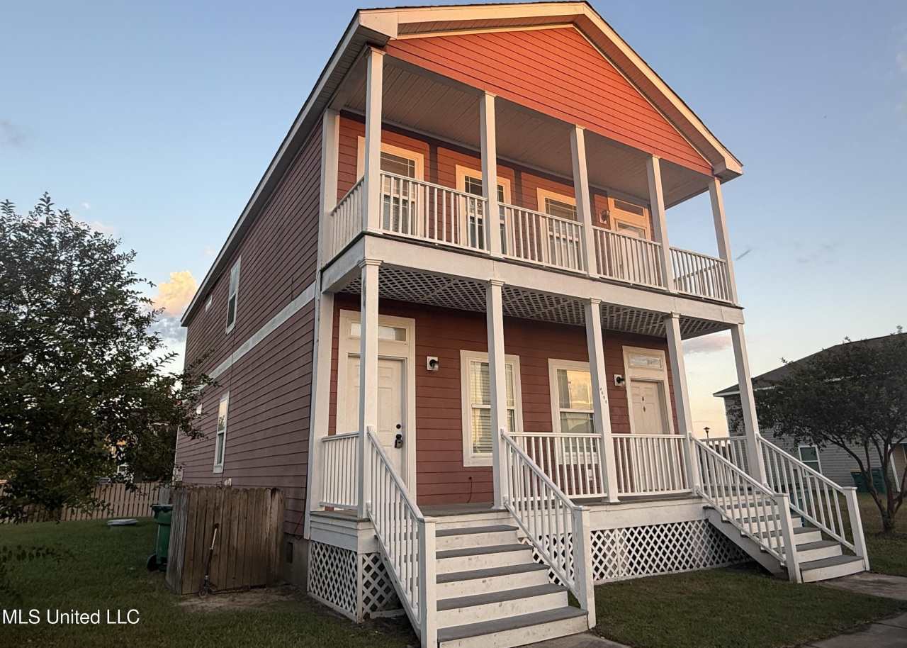 2000 A Magazine Street lot: A