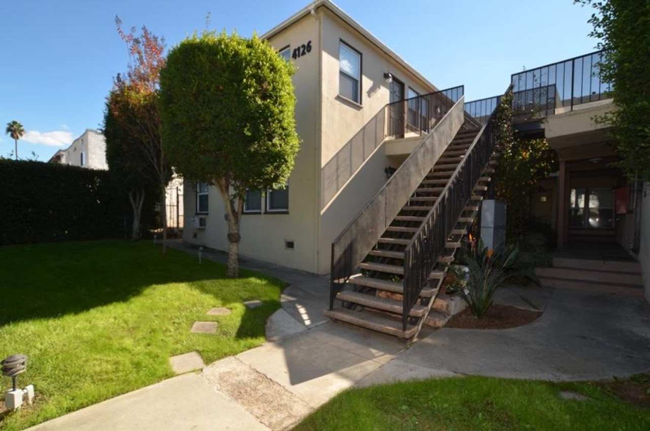 Adams Apartments...Newly Remodeled 1 Bedroom Apartment...Great Location!