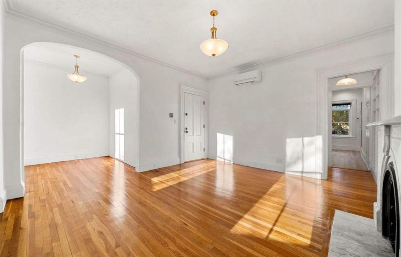 548 Massachusetts Ave # 13