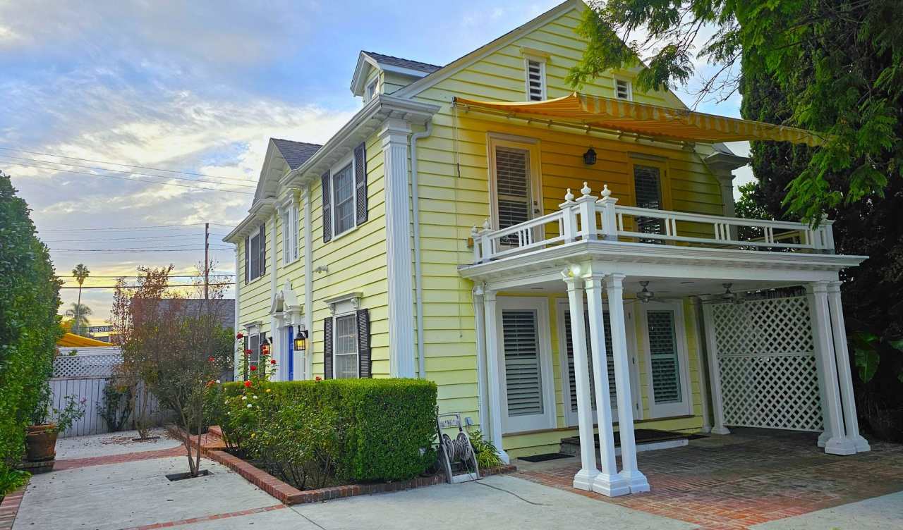 Stunning 3 Bedrooms, 2 Baths Valley Village home with detached, private Recording Studio