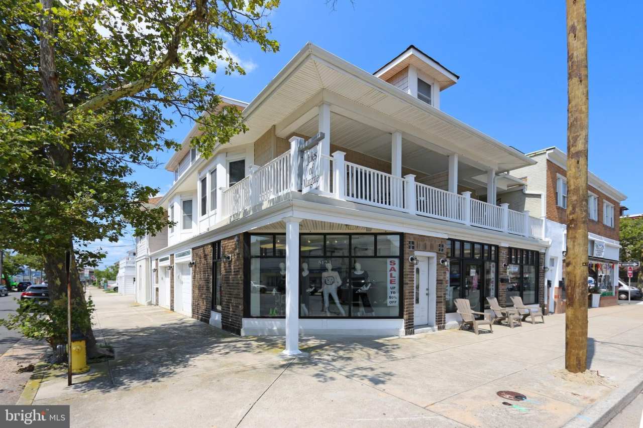 5123 VENTNOR Avenue unit: B