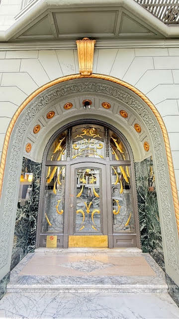 1245 California Street