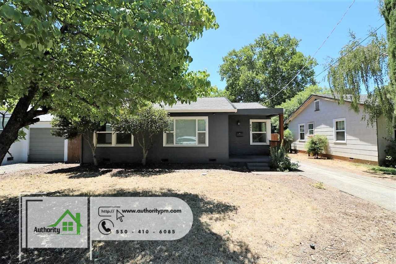 841 South St. | Centrally Located. Garden Track.