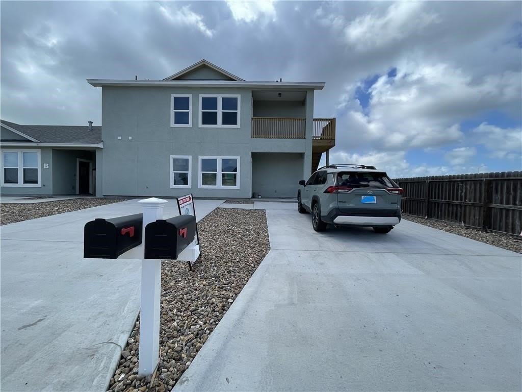 14202 Marina Drive unit: D