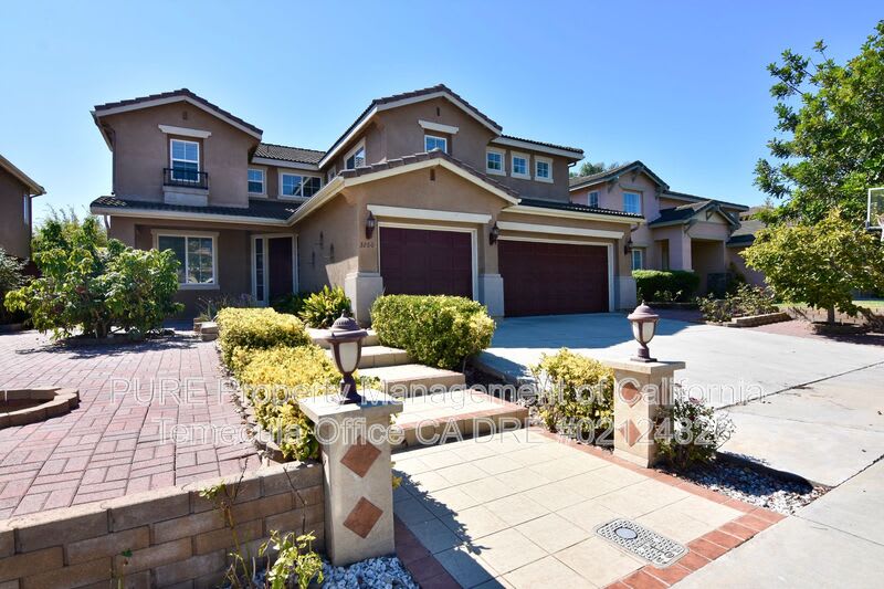 3260 Canyon View Drive