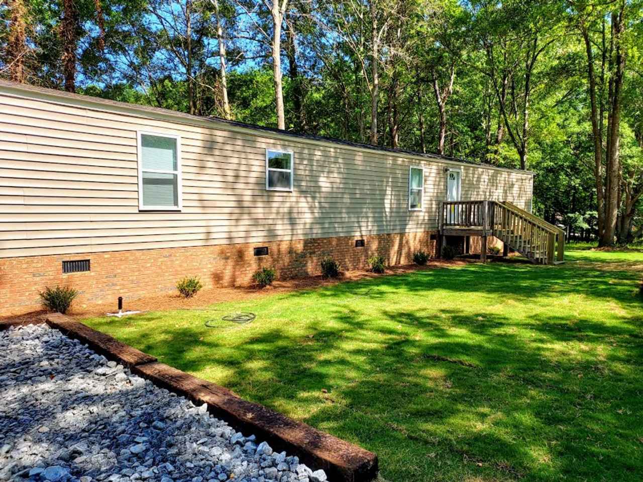 3 Bedroom Mobile Home in Pelzer SC