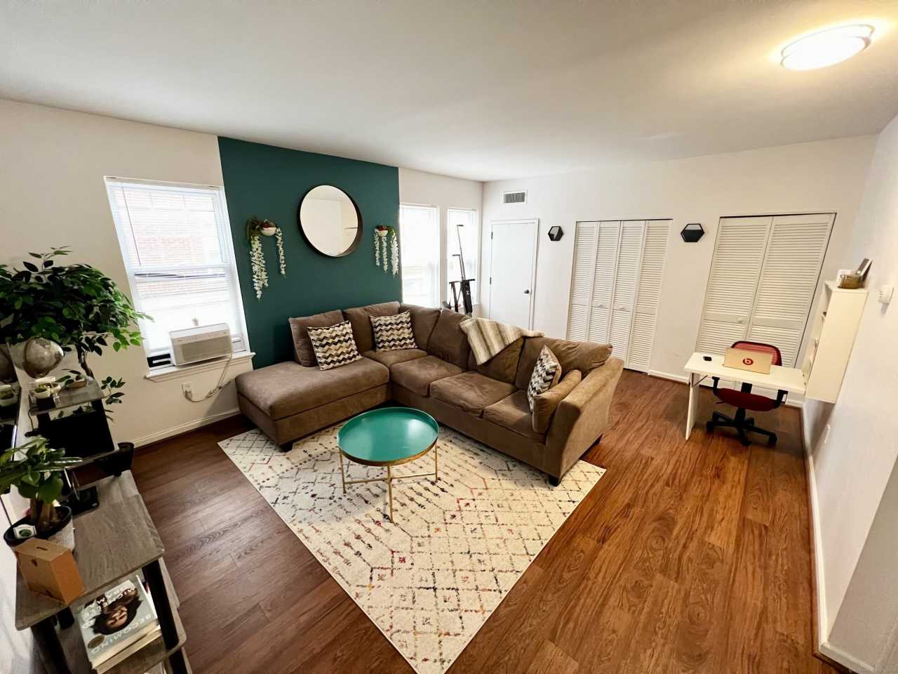 51 1/2 Willard Street