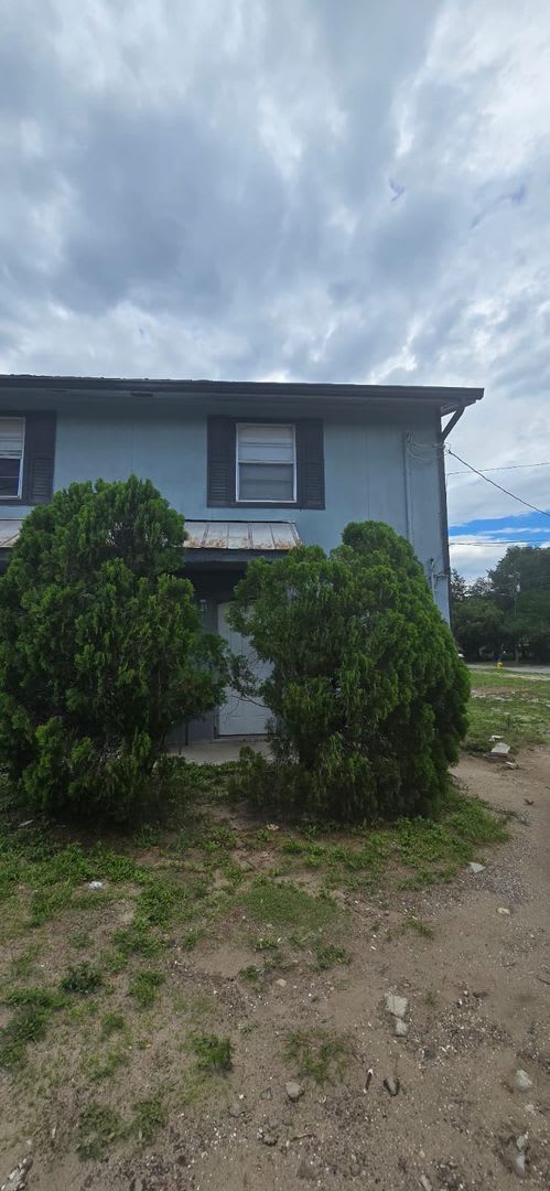 Available 2/1.5 Townhome in Tampa $500 OFF FIRST MONTHS RENT MOVE-IN SPECIAL!!