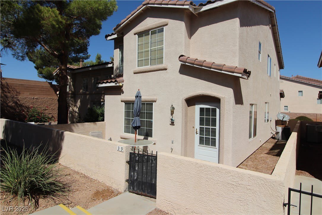 39 Belle Springs Avenue