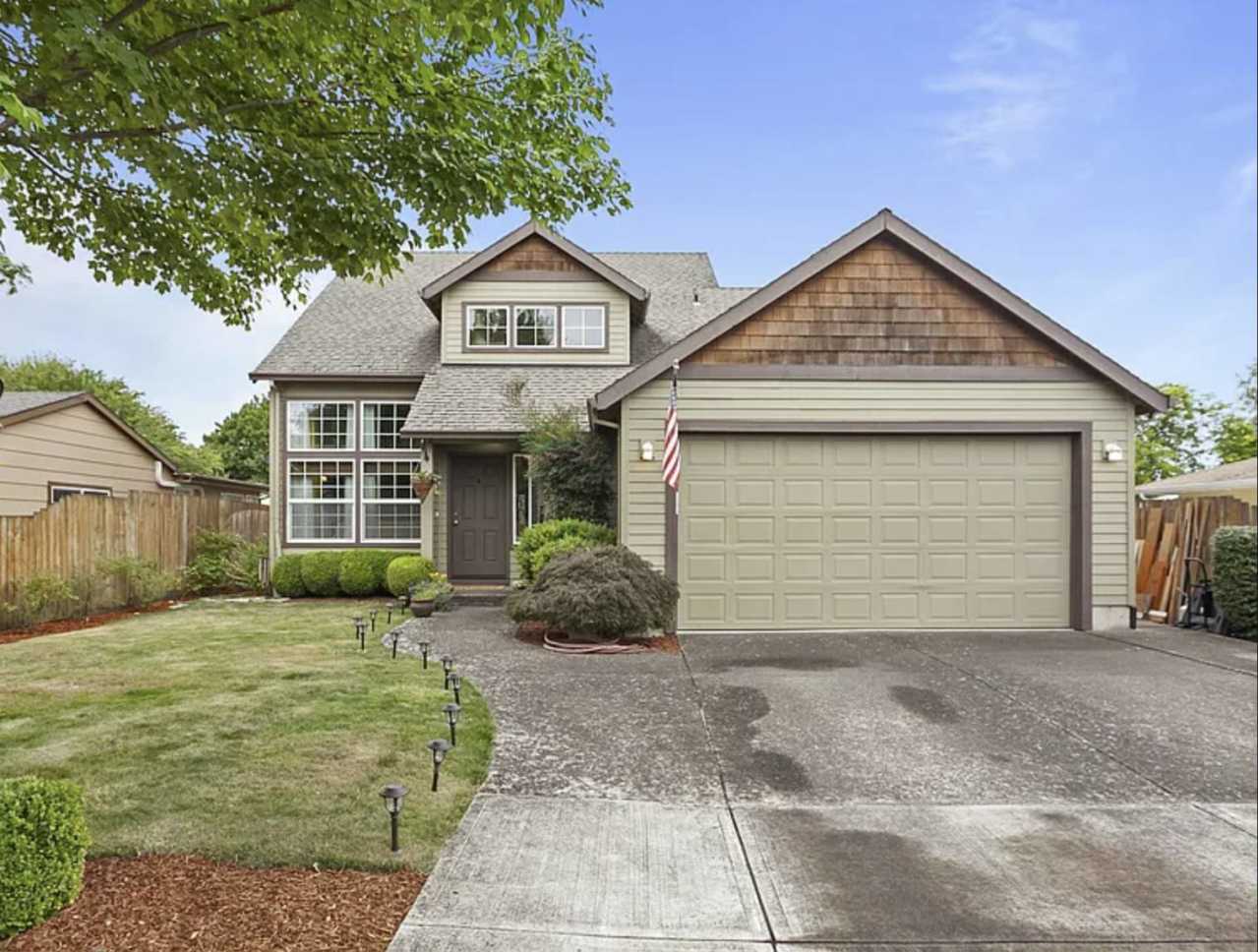 309 Southeast Juniper Avenue