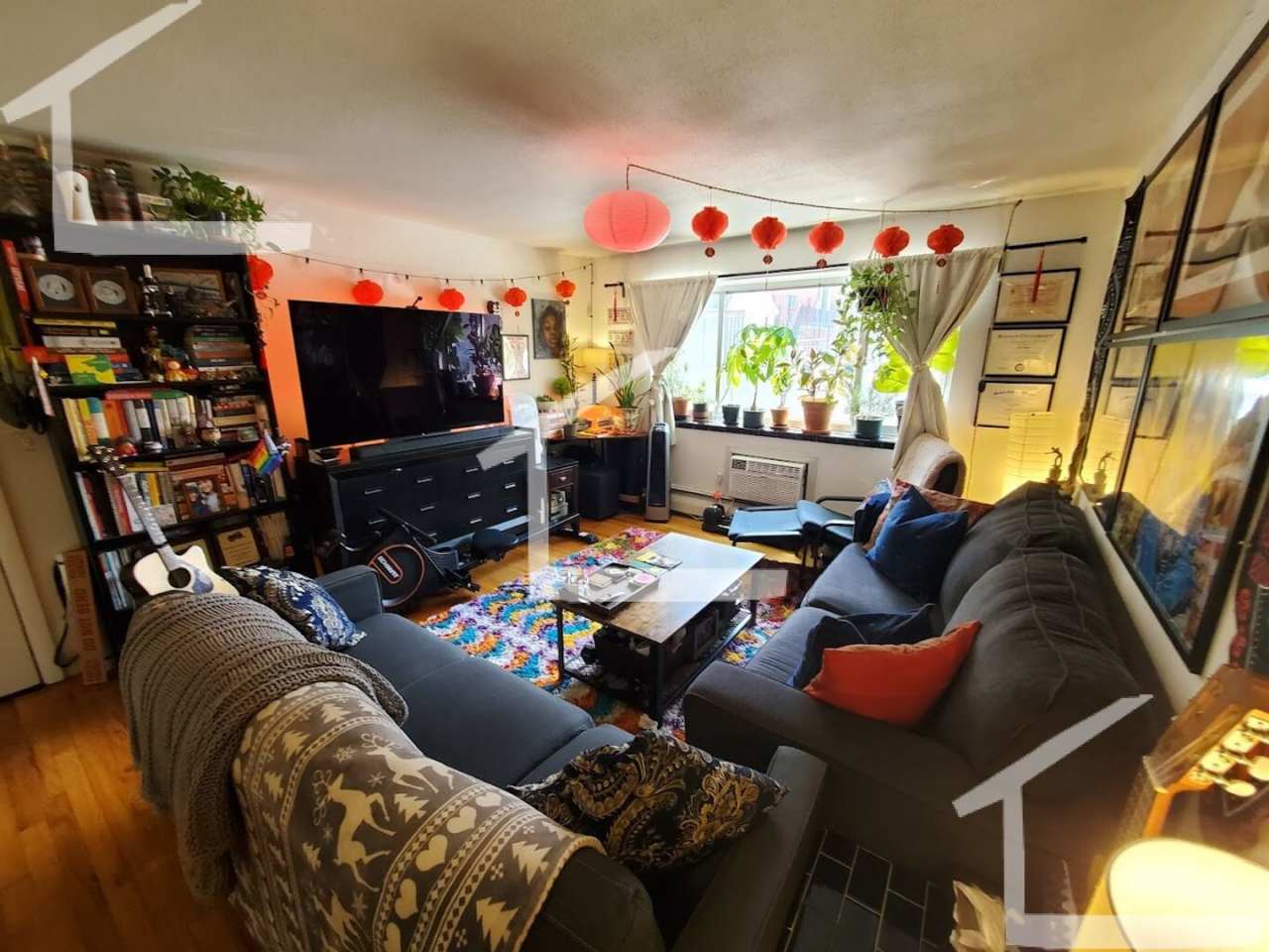 Allston 2bed available December 1st, no broker fee heat and hot water included