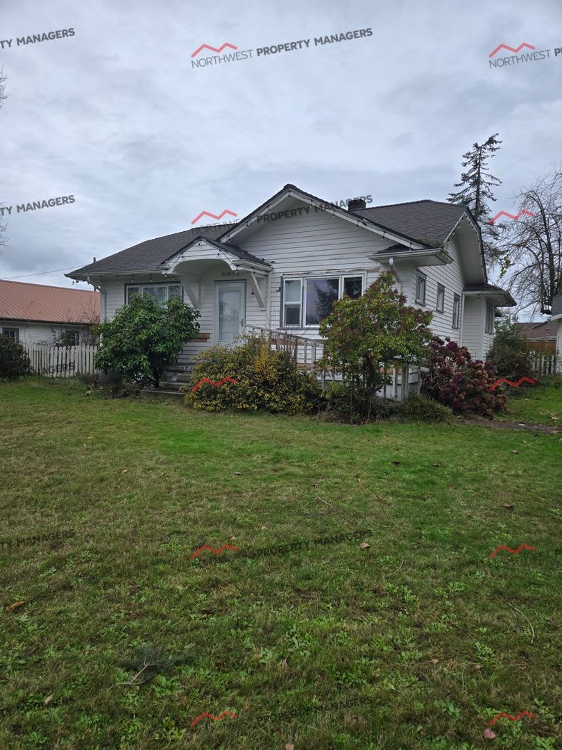 STATUS: AVAILABLE | R331 | $1895