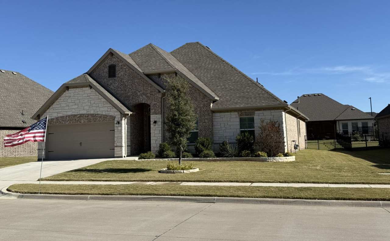 New Home in Gated Harbor Lakes Golf Community