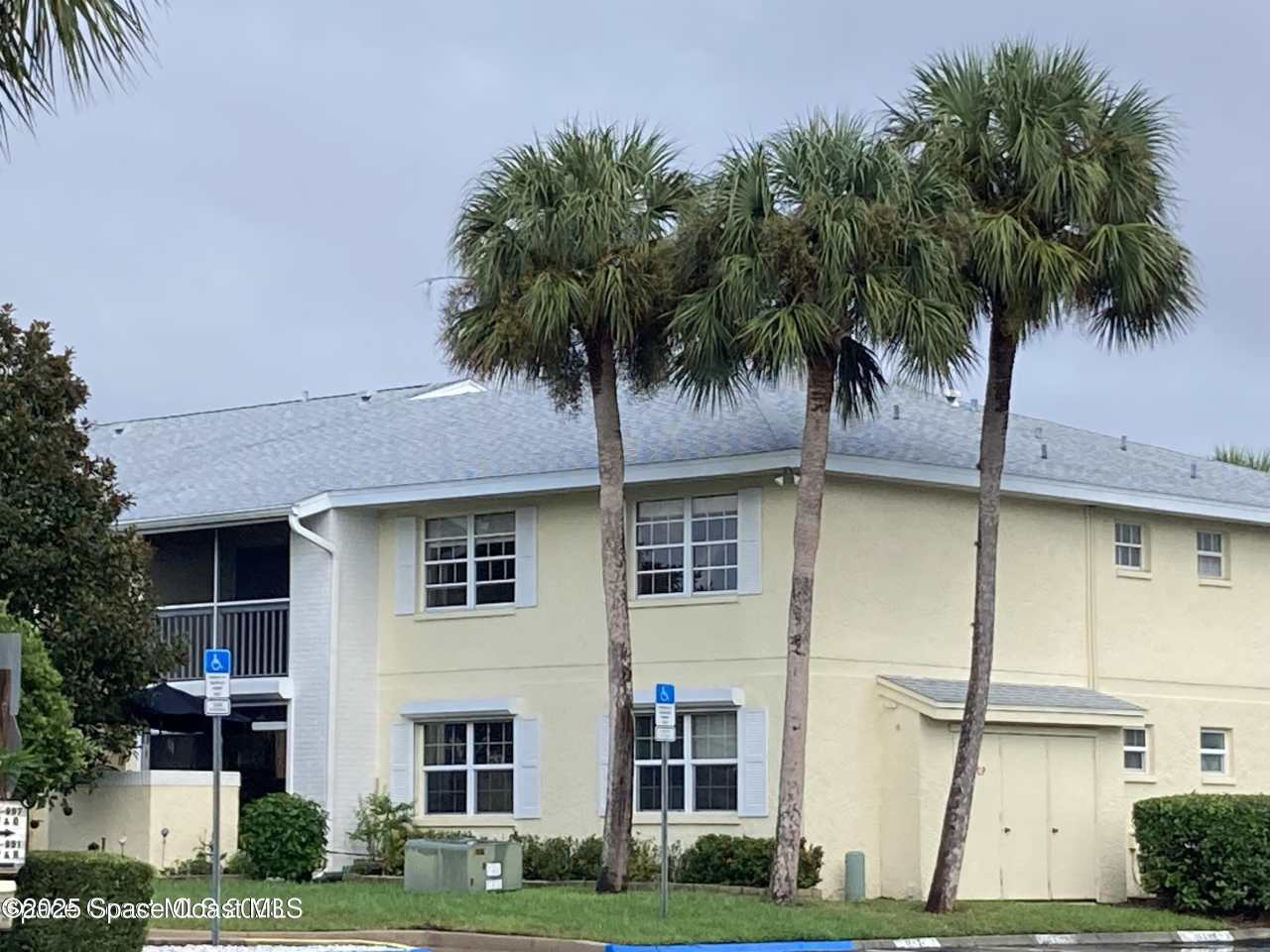 963 Sonesta Avenue NE