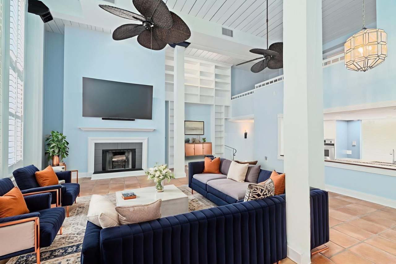 Stylish City Living in Historic Charleston