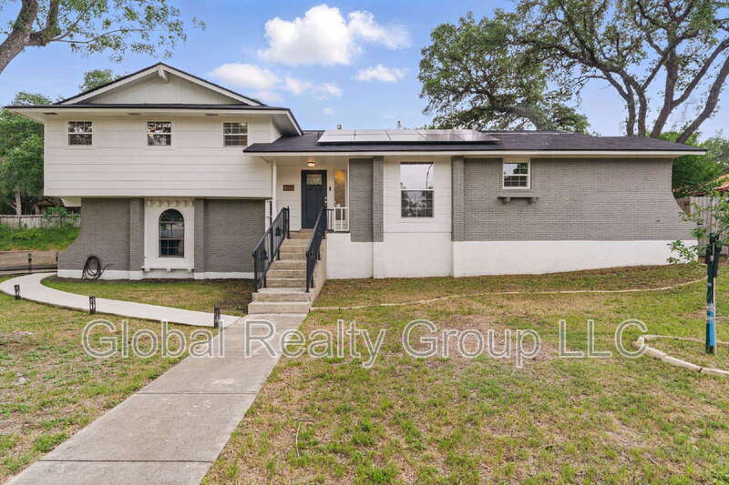 806 Sugar Pine Drive