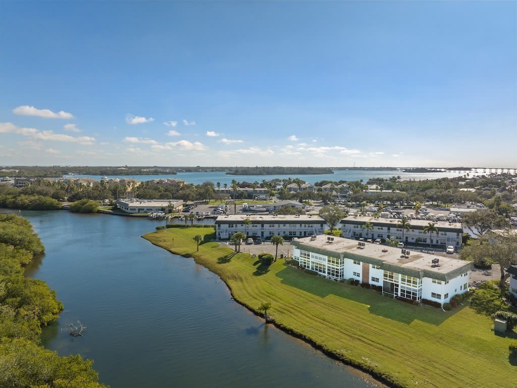 2800 Indian River Boulevard unit: 6C