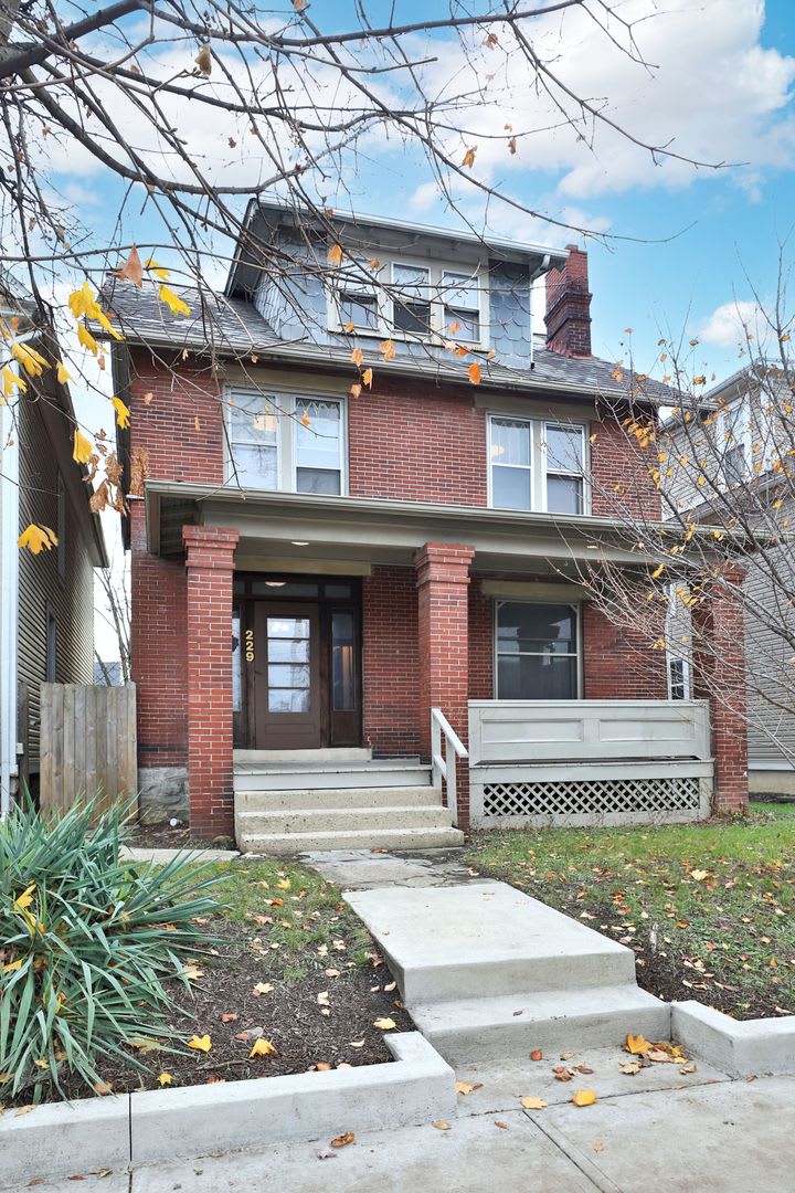 Incredible 6 Bedroom Home OSU Campus – Renovated, Spacious, and Move-In Ready!