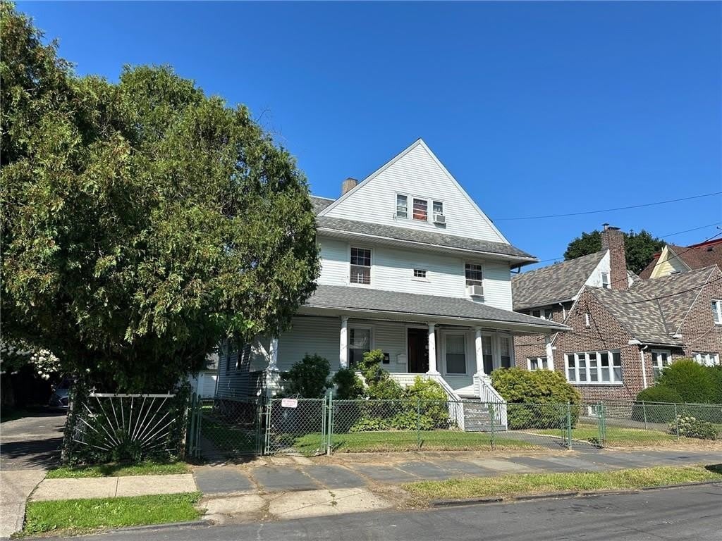 40 S 9th Avenue