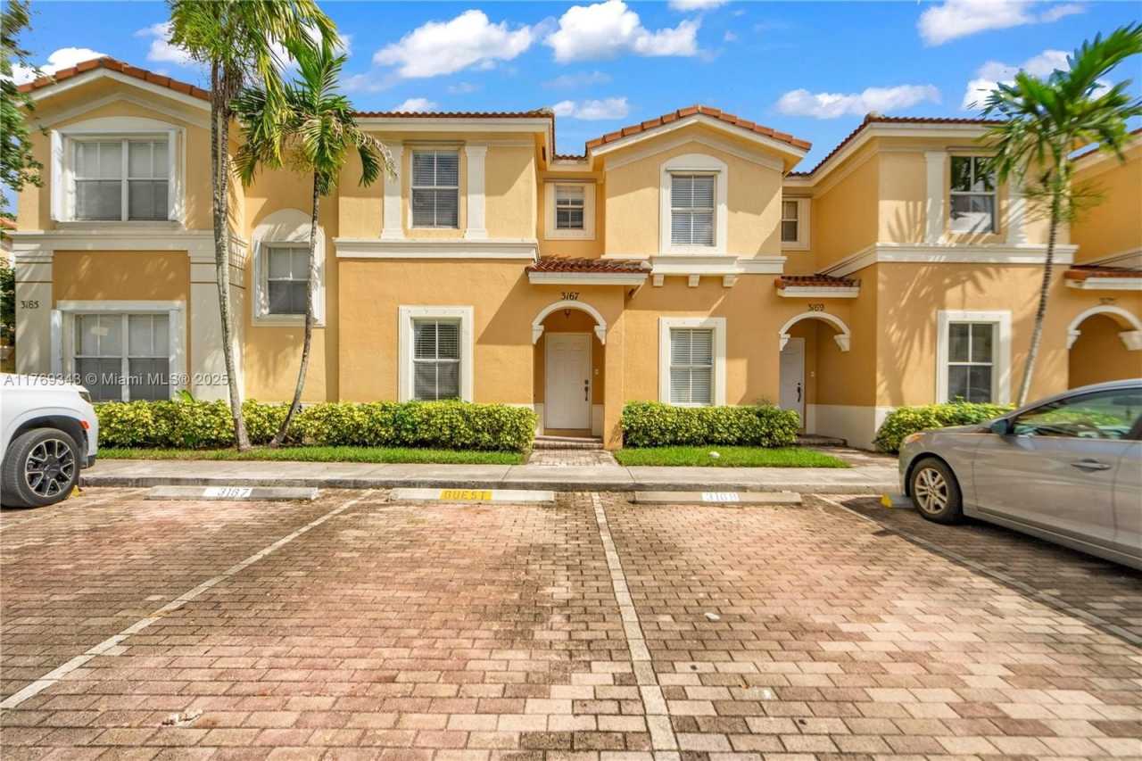 3167 SW 129th Ter