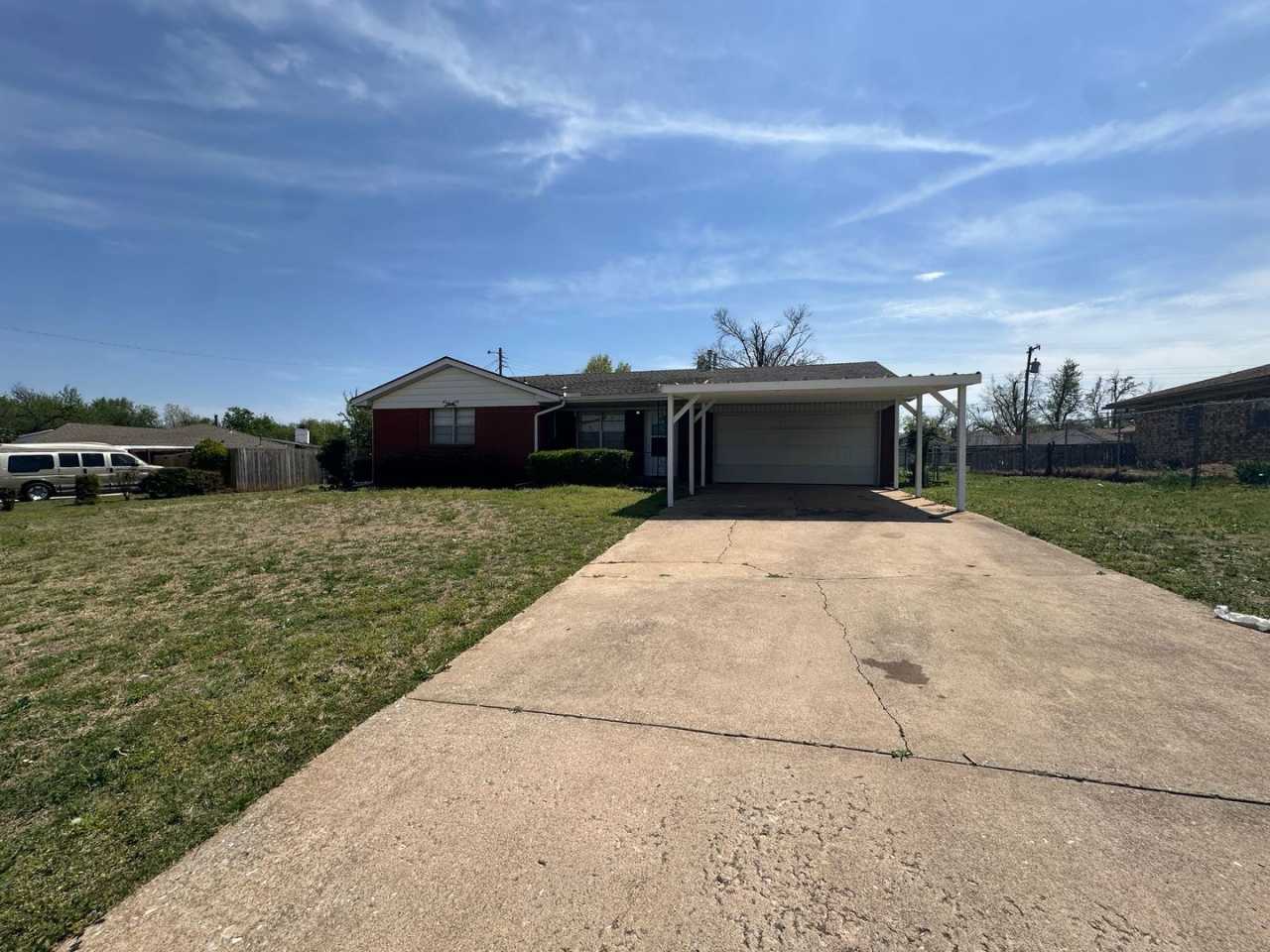 3 Bedoom 1.5 Bath in Midwest City Schools