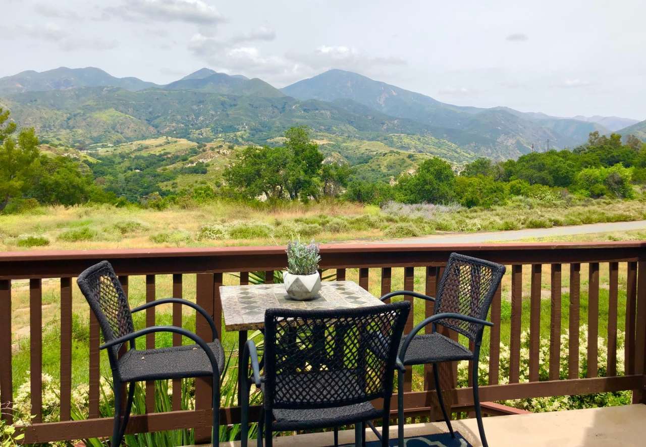 RSM CONDO WITH AMAZING VIEW!