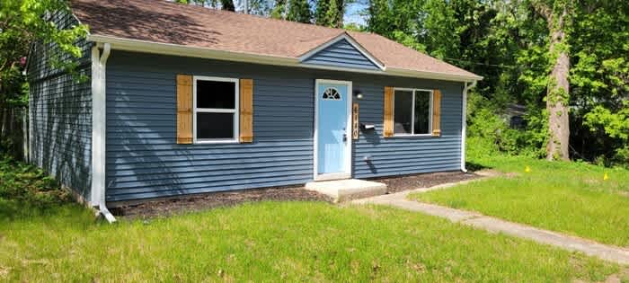 6140 East 3rd Avenue