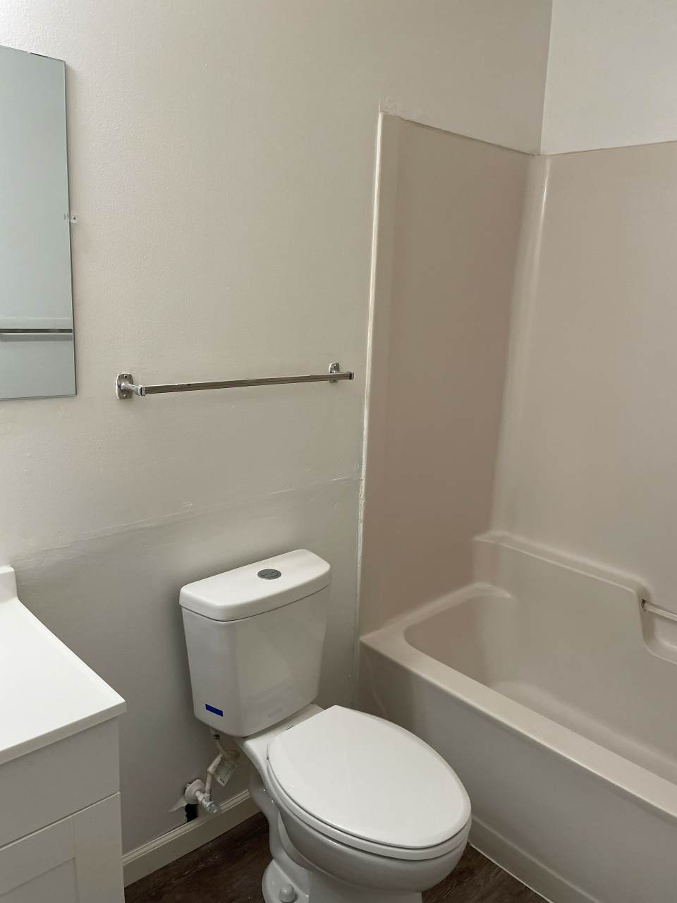 Hillsdale Apartments